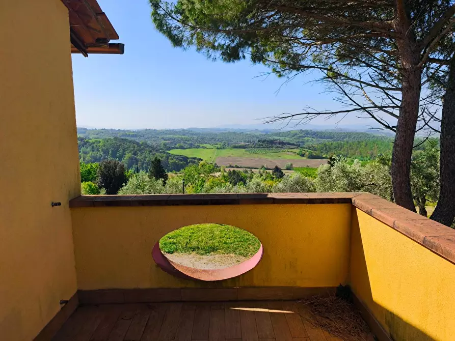 Immagine 35 di Casa colonica in vendita  a Palaia