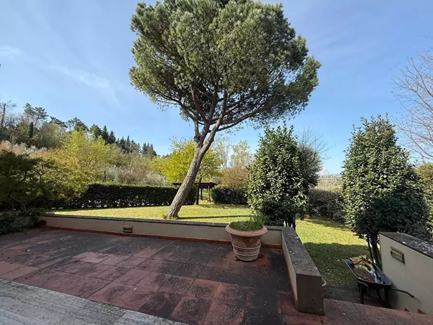 Immagine 5 di Villa in vendita  a San Miniato