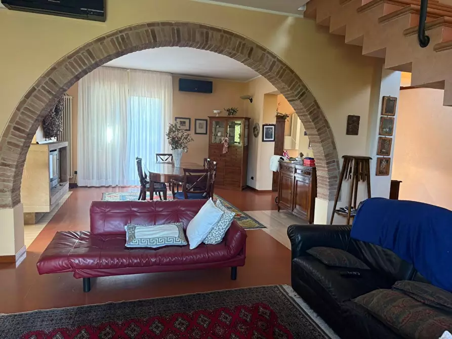 Immagine 8 di Villa in vendita  a San Miniato