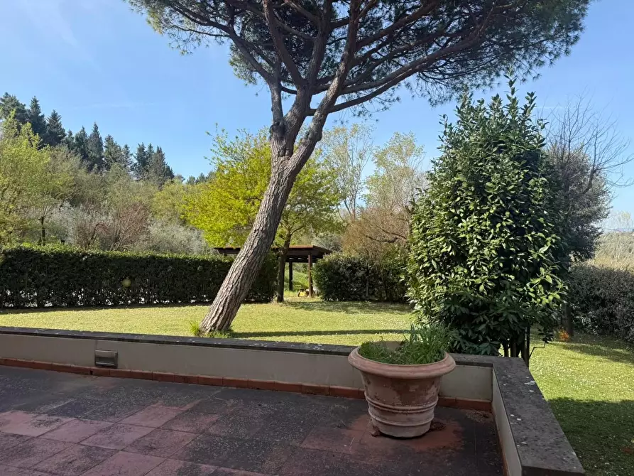 Immagine 27 di Villa in vendita  a San Miniato
