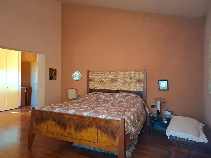 Immagine 70 di Villa in vendita  a San Miniato