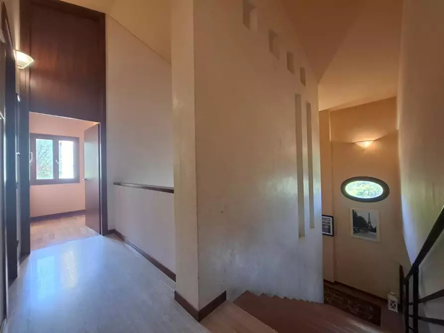 Immagine 50 di Villa in vendita  a San Miniato