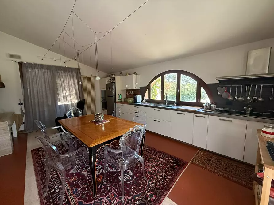 Immagine 37 di Villa in vendita  a San Miniato