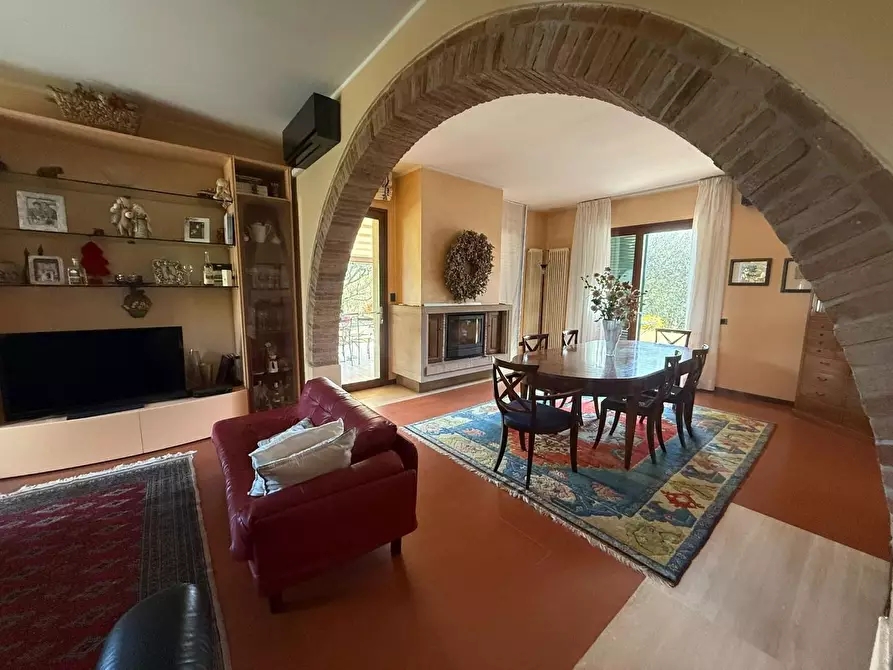 Immagine 13 di Villa in vendita  a San Miniato