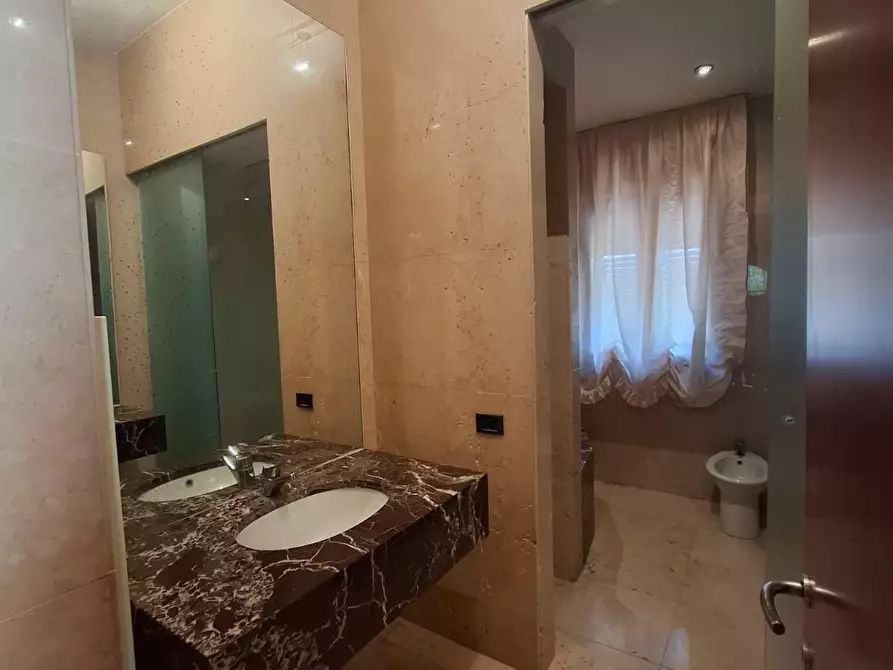 Immagine 62 di Villa in vendita  a San Miniato