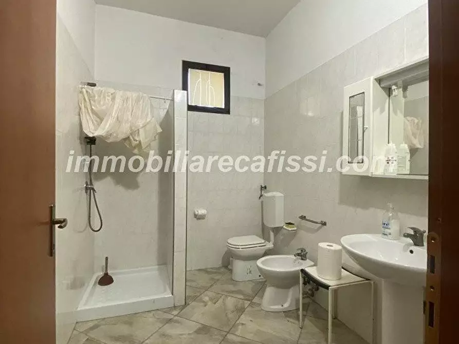 Immagine 21 di Casa semindipendente in vendita  a Carmignano