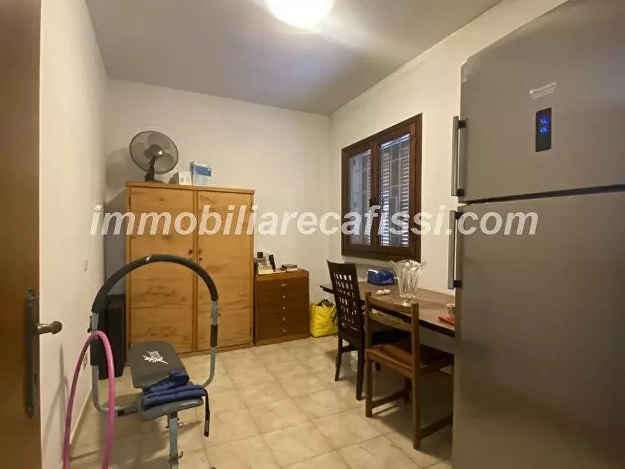 Immagine 11 di Casa semindipendente in vendita  a Carmignano