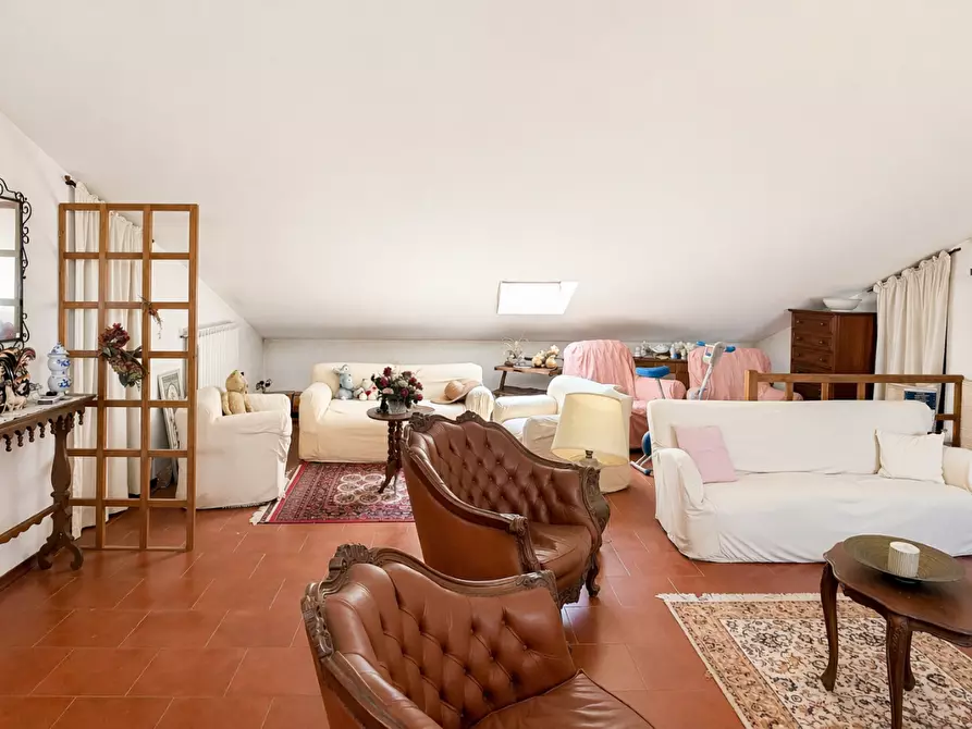 Immagine 31 di Villa in vendita  a Castelfiorentino