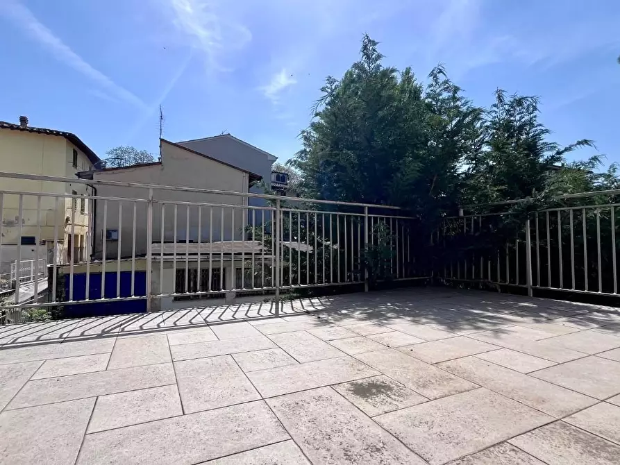 Immagine 34 di Villa in vendita  a Castelfiorentino