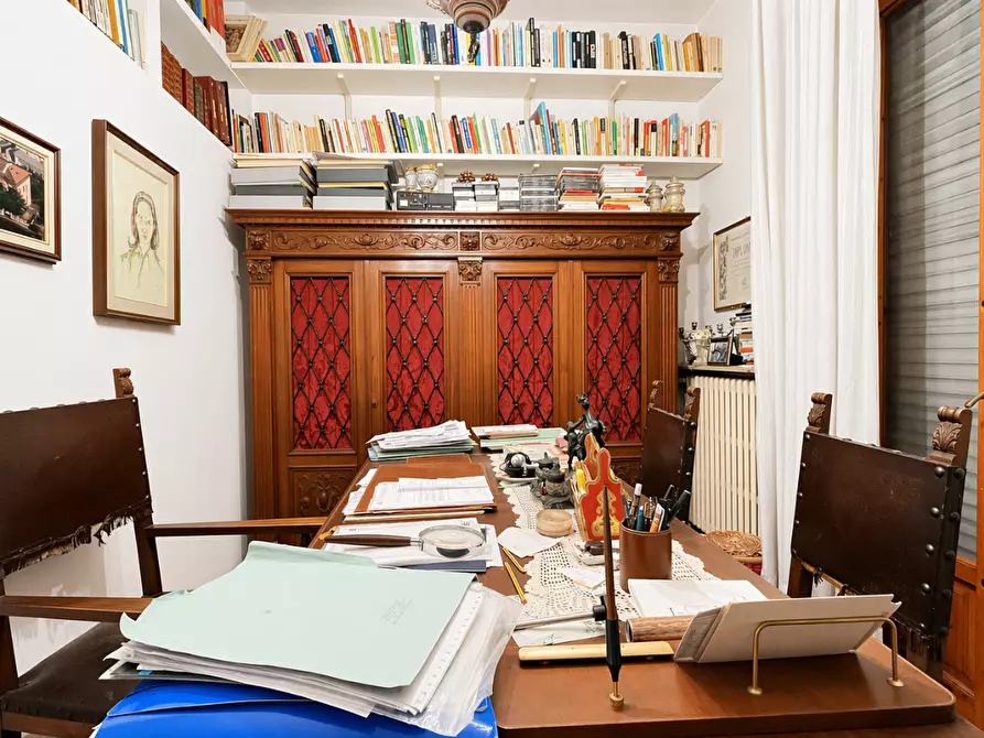 Immagine 28 di Villa in vendita  a Castelfiorentino