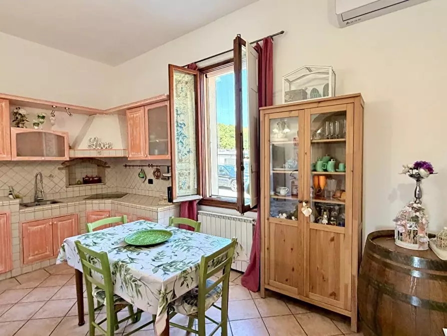 Immagine 2 di Appartamento in vendita  a Castelfiorentino