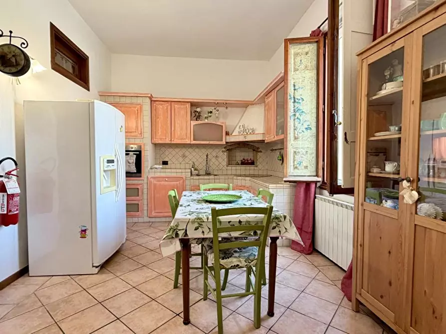 Immagine 1 di Appartamento in vendita  a Castelfiorentino