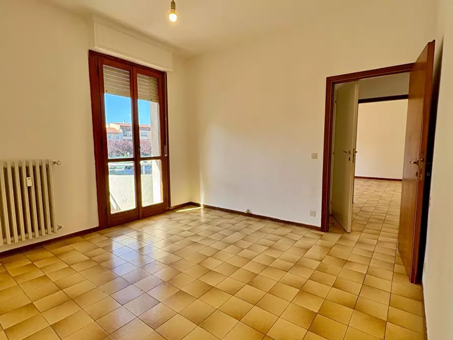 Immagine 15 di Appartamento in vendita  a Cascina