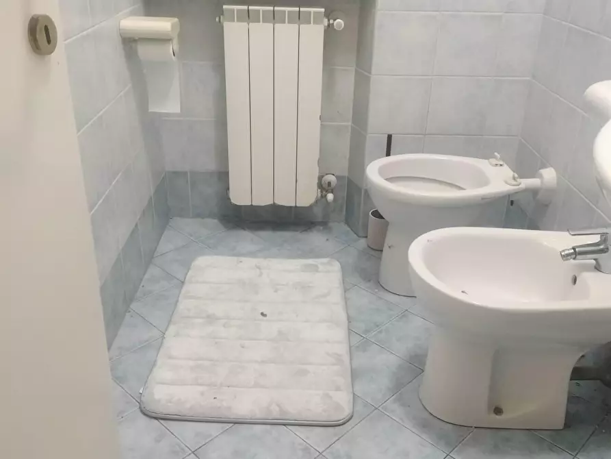 Immagine 14 di Casa semindipendente in vendita  a Massa