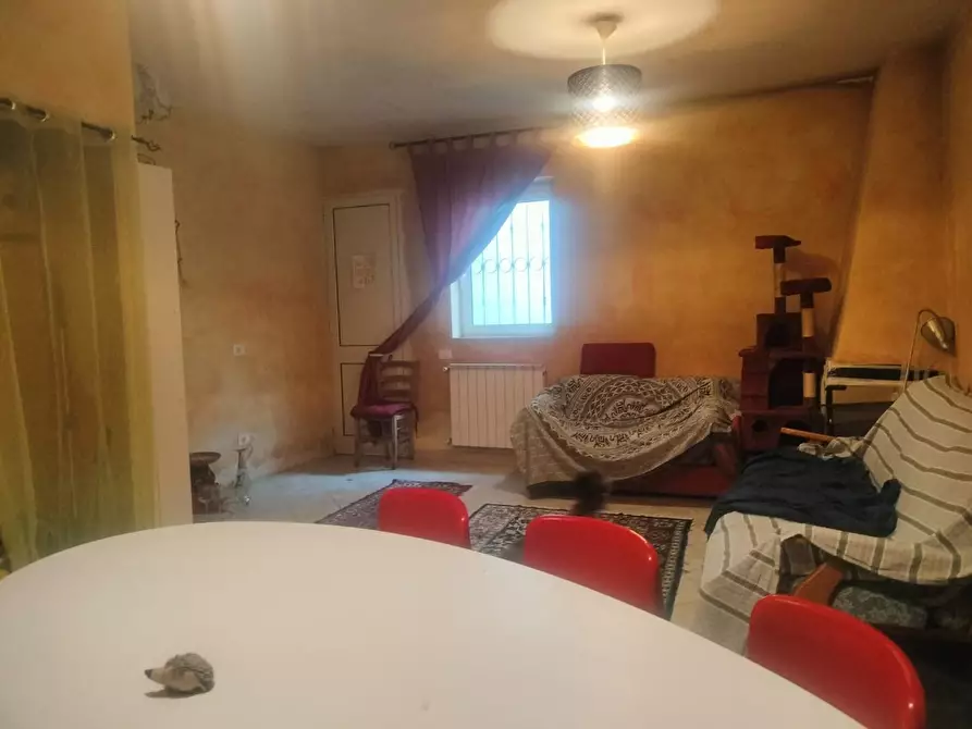 Immagine 15 di Casa semindipendente in vendita  a Massa