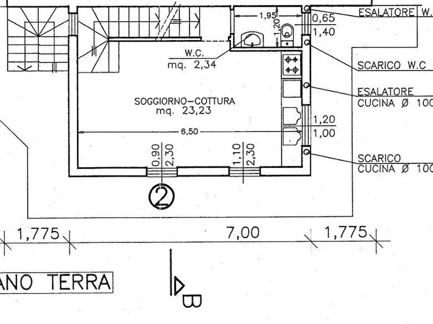 Immagine 18 di Casa semindipendente in vendita  a Massa