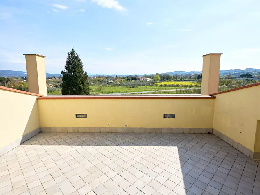 Immagine 17 di Mansarda in vendita  a Empoli