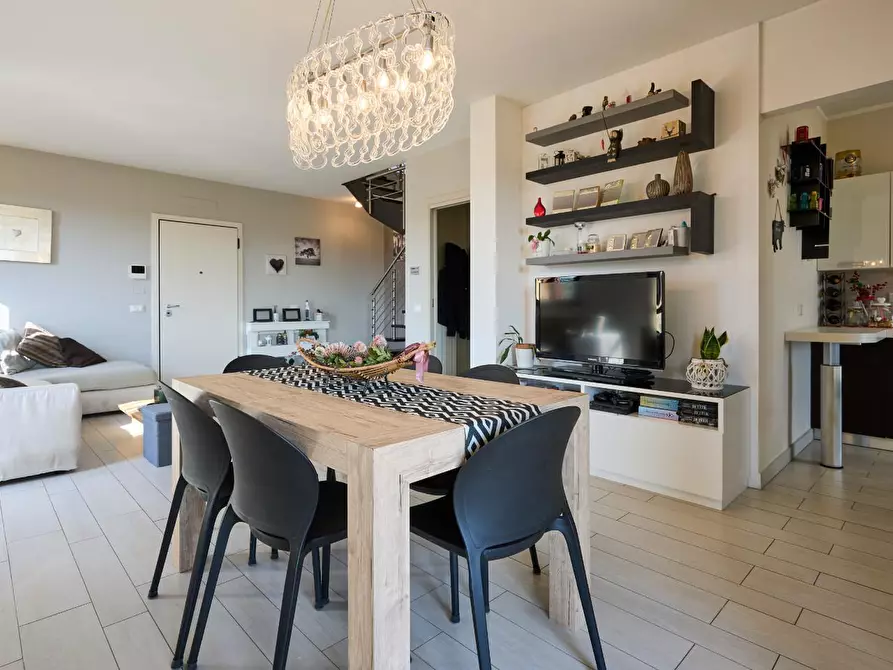 Immagine 1 di Mansarda in vendita  a Empoli