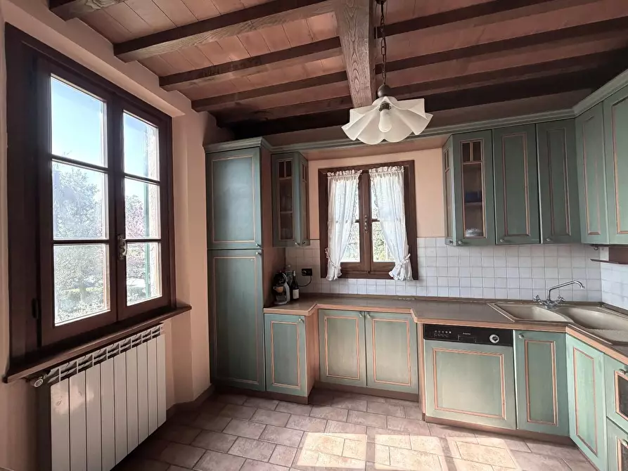 Immagine 12 di Casa bifamiliare in vendita  a Castelfranco Di Sotto