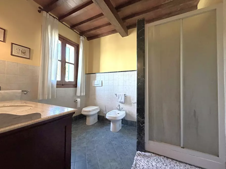 Immagine 35 di Casa bifamiliare in vendita  a Castelfranco Di Sotto