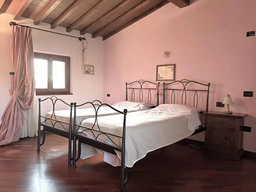Immagine 40 di Casa bifamiliare in vendita  a Castelfranco Di Sotto