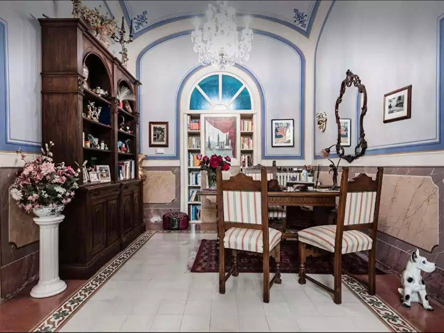 Immagine 10 di Villa in vendita  a San Giuliano Terme