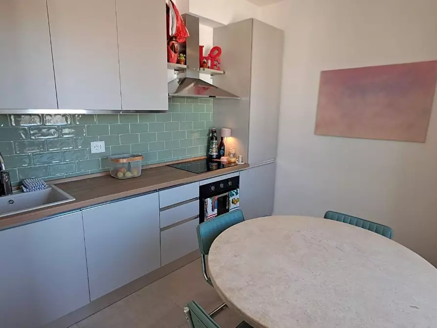 Immagine 6 di Appartamento in vendita  a Rosignano Marittimo