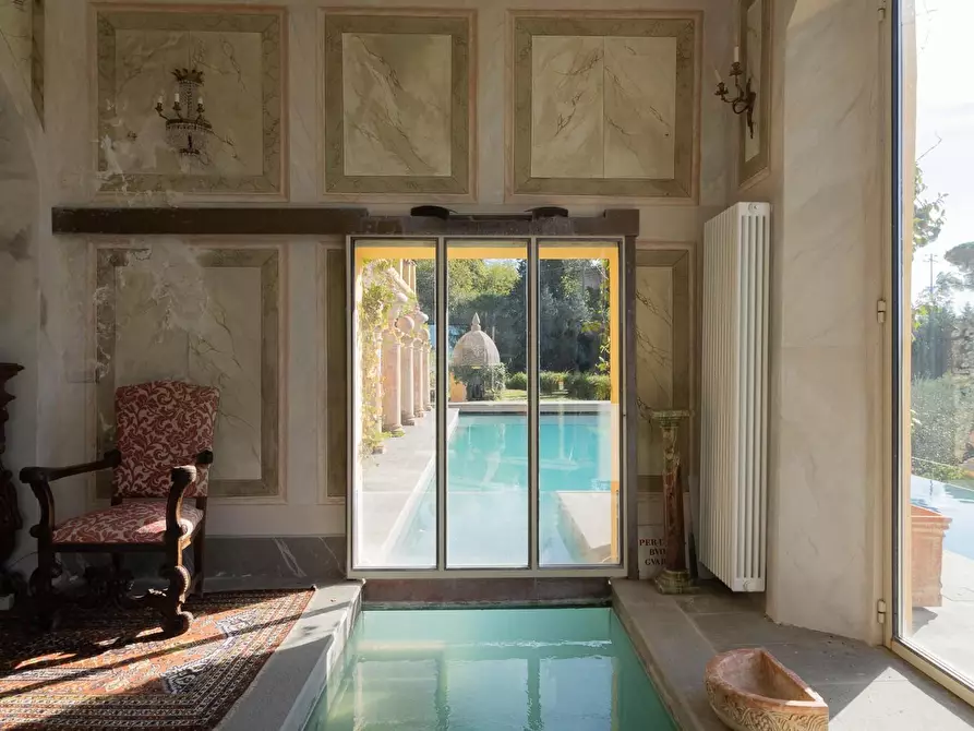Immagine 11 di Villa in vendita  a Casciana Terme Lari