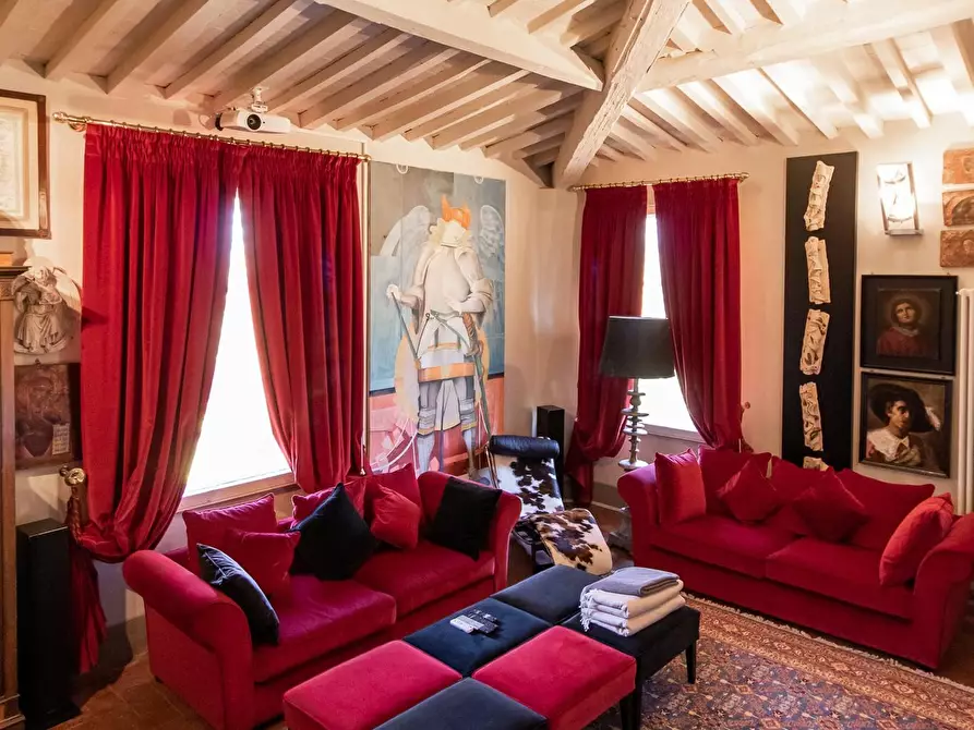 Immagine 40 di Villa in vendita  a Casciana Terme Lari