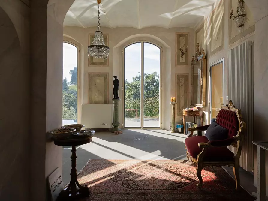 Immagine 12 di Villa in vendita  a Casciana Terme Lari
