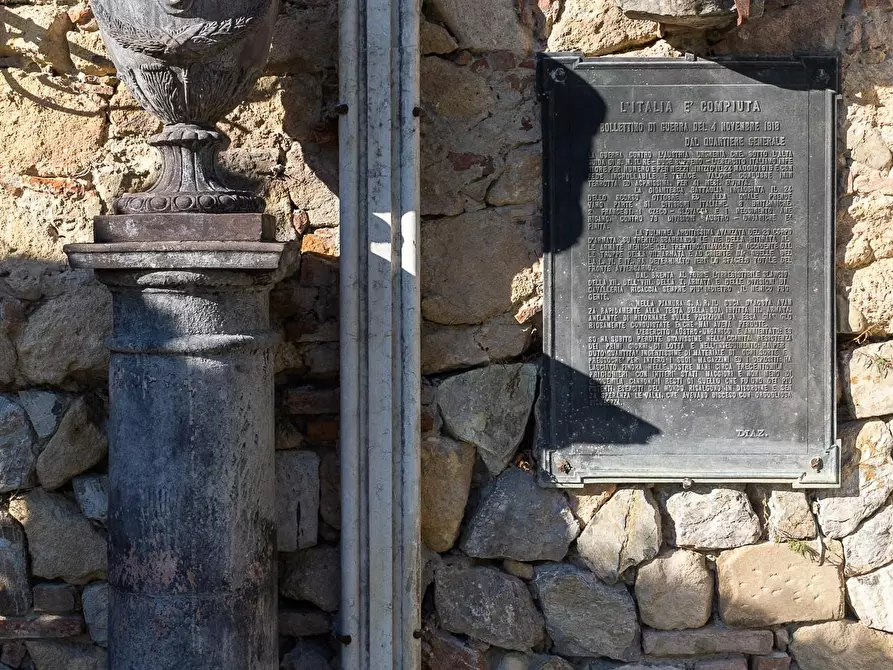 Immagine 23 di Villa in vendita  a Casciana Terme Lari