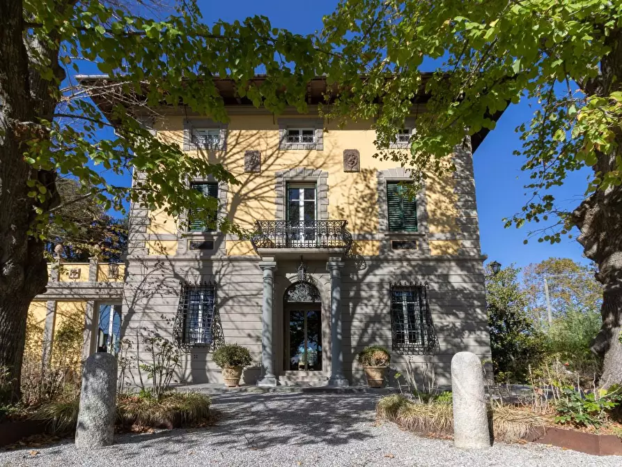 Immagine 36 di Villa in vendita  a Casciana Terme Lari