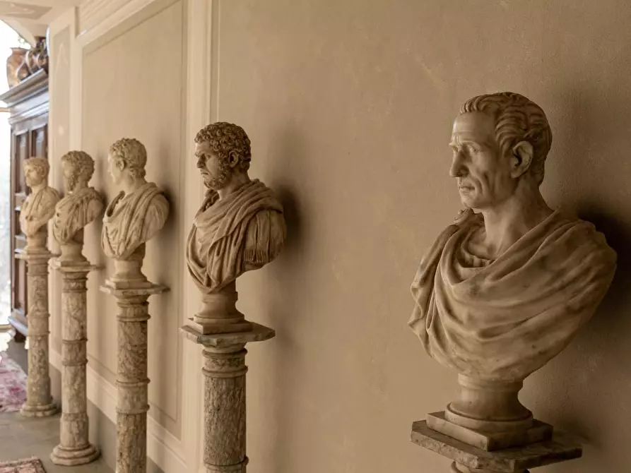 Immagine 9 di Villa in vendita  a Casciana Terme Lari