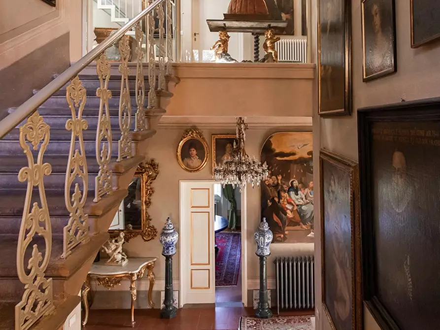 Immagine 39 di Villa in vendita  a Casciana Terme Lari