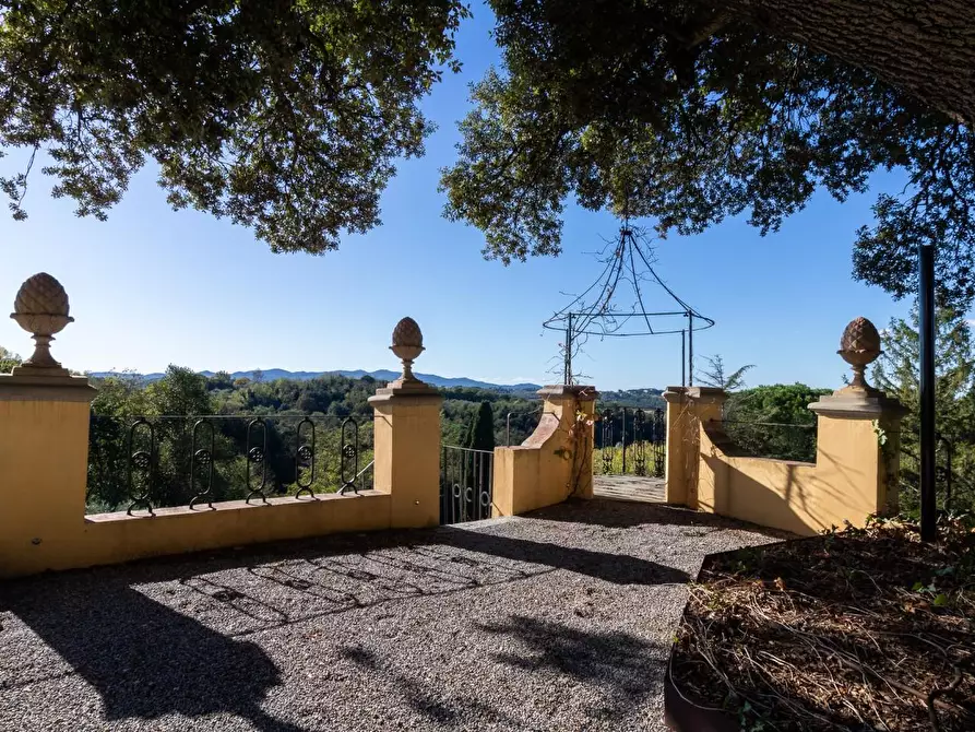 Immagine 33 di Villa in vendita  a Casciana Terme Lari