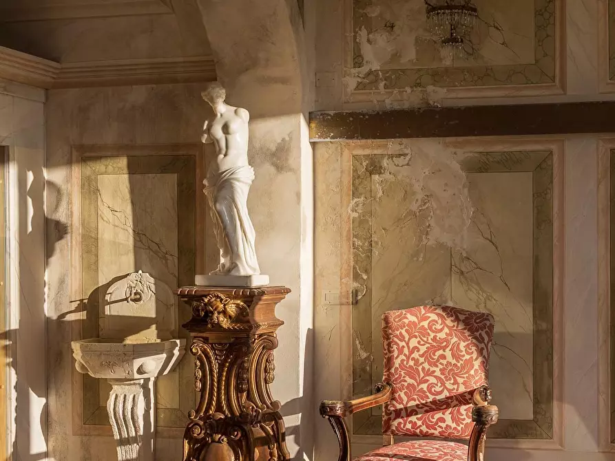 Immagine 8 di Villa in vendita  a Casciana Terme Lari