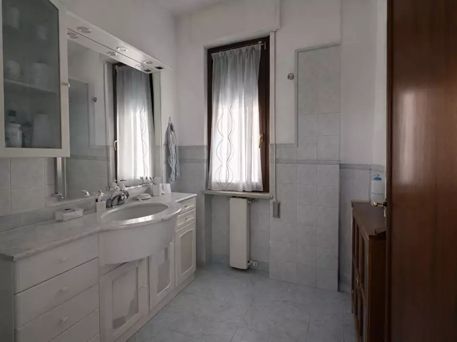 Immagine 12 di Appartamento in vendita  a Capannori