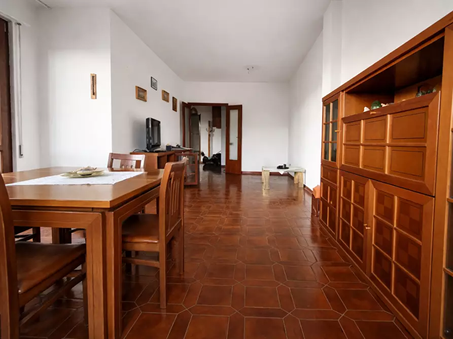 Immagine 9 di Appartamento in vendita  a Capannori