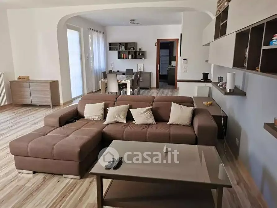 Immagine 13 di Casa bifamiliare in vendita  a Montignoso