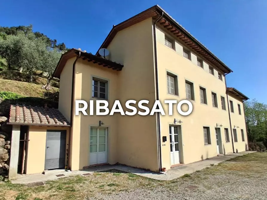 Immagine 1 di Rustico / casale in vendita  a Capannori