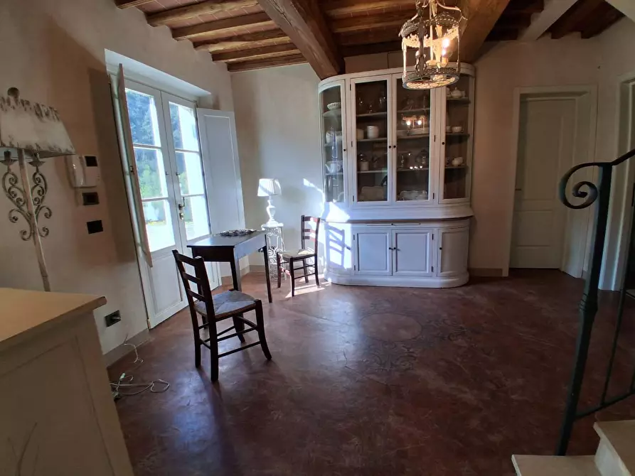 Immagine 8 di Rustico / casale in vendita  a Capannori