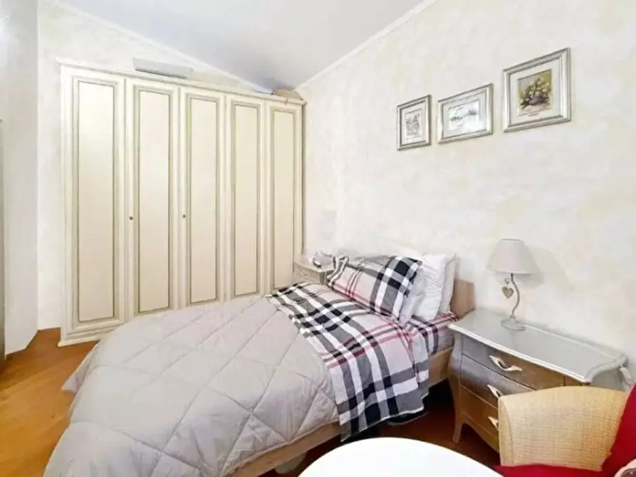 Immagine 9 di Terratetto in vendita  a Seravezza