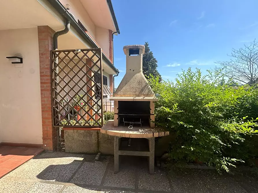 Immagine 33 di Villetta a schiera in vendita  a Terricciola