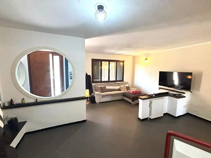 Immagine 2 di Villetta a schiera in vendita  a Terricciola