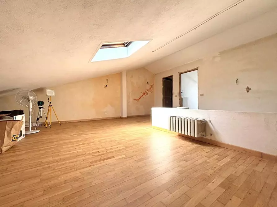 Immagine 27 di Villetta a schiera in vendita  a Terricciola