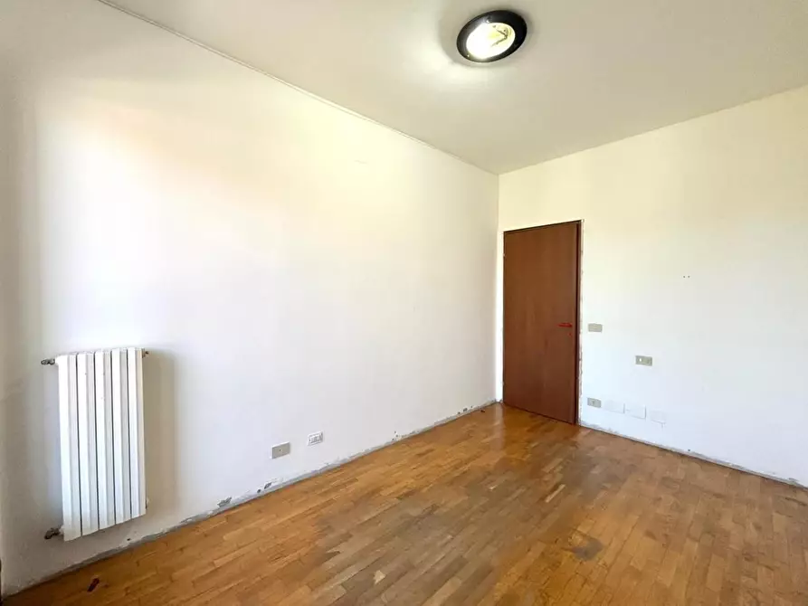 Immagine 15 di Villetta a schiera in vendita  a Terricciola