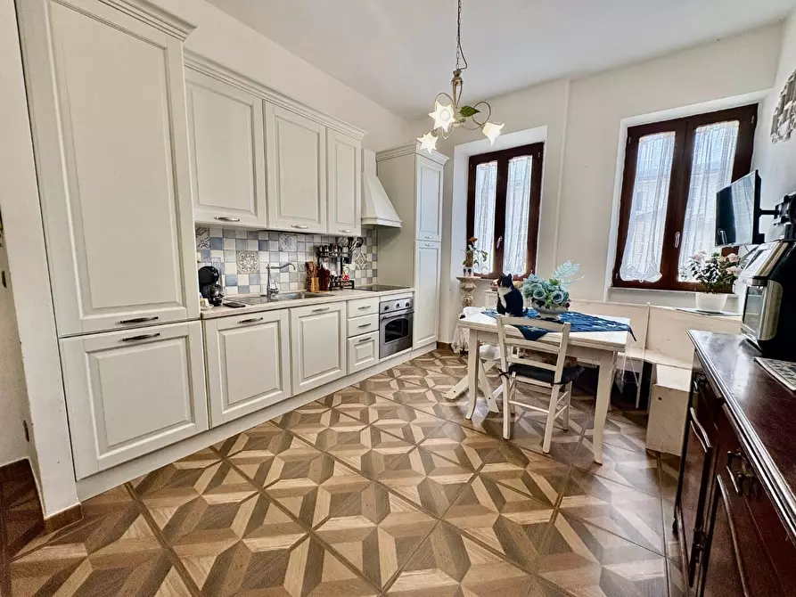 Immagine 15 di Appartamento in vendita  a Castelfiorentino