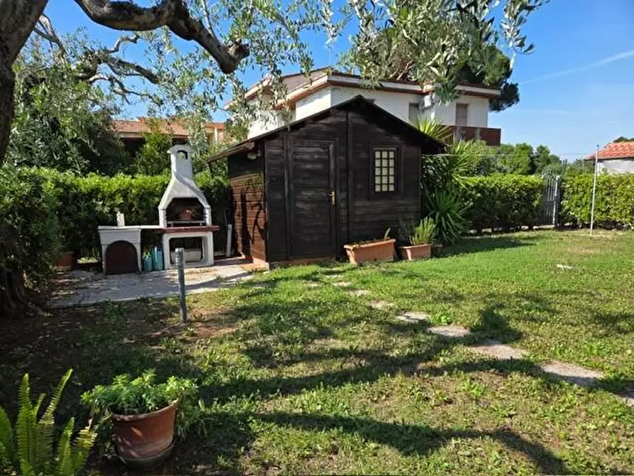 Immagine 5 di Appartamento in vendita  a Rosignano Marittimo