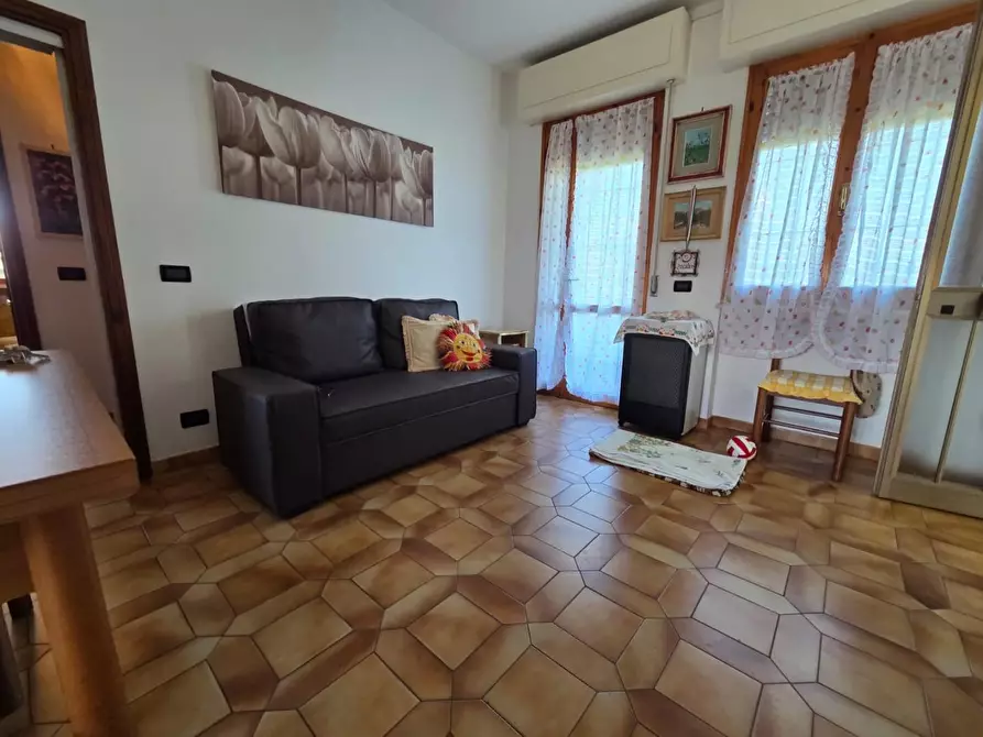 Immagine 6 di Appartamento in vendita  a Rosignano Marittimo