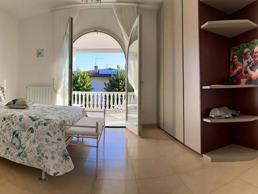 Immagine 21 di Villa in vendita  a Forte Dei Marmi